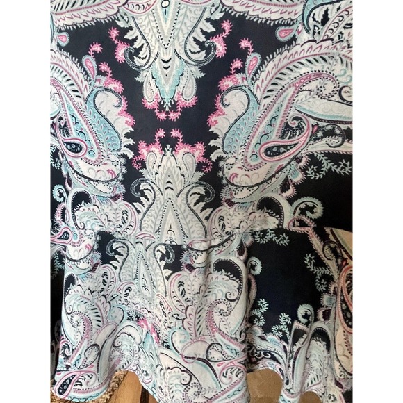 Banana Republic Black Teal Abstract Pattern Ruffled‎ Women’s Size Large - Picture 8 of 8